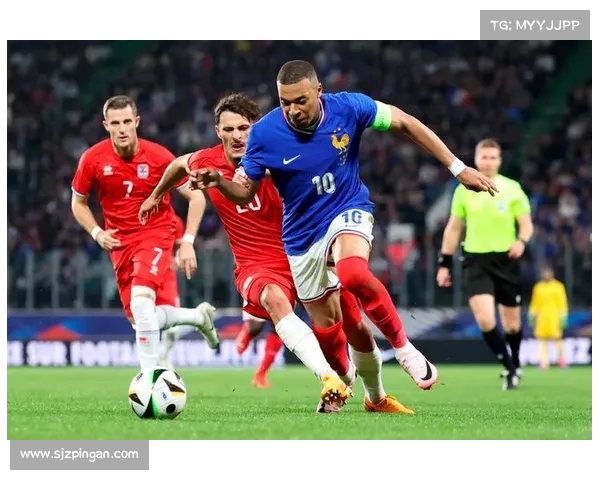 法甲联赛幕后团队揭秘 探索如何推动法国足球持续辉煌